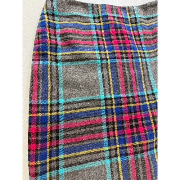 "Talbots" Women's Wool Blend Plaid Skirt Zip Up Midi Size 4 Office Work Academia - Picture 3 of 7